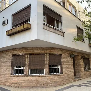 La Embajada Mendoza